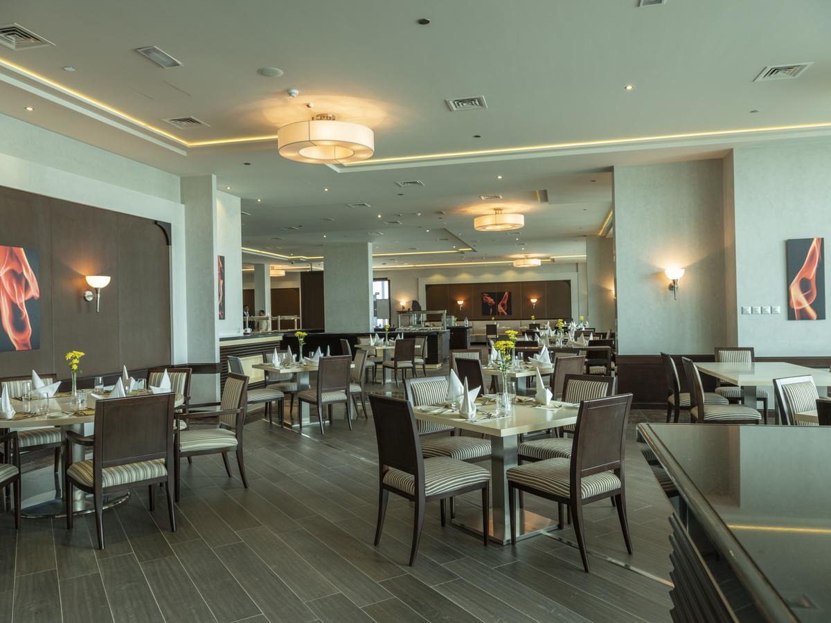Retaj Salwa Resort & Spa Doha Ngoại thất bức ảnh The restaurant