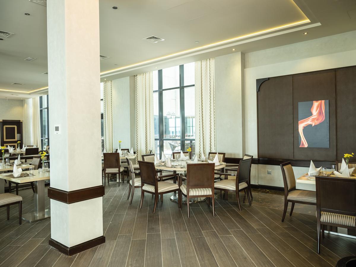 Retaj Salwa Resort & Spa Doha Ngoại thất bức ảnh The restaurant