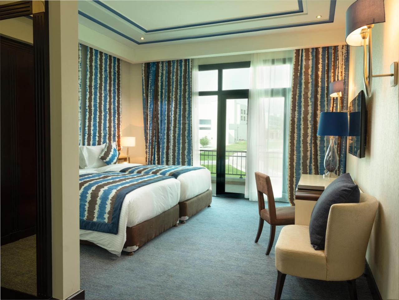 Retaj Salwa Resort & Spa Doha Ngoại thất bức ảnh A room at the hotel