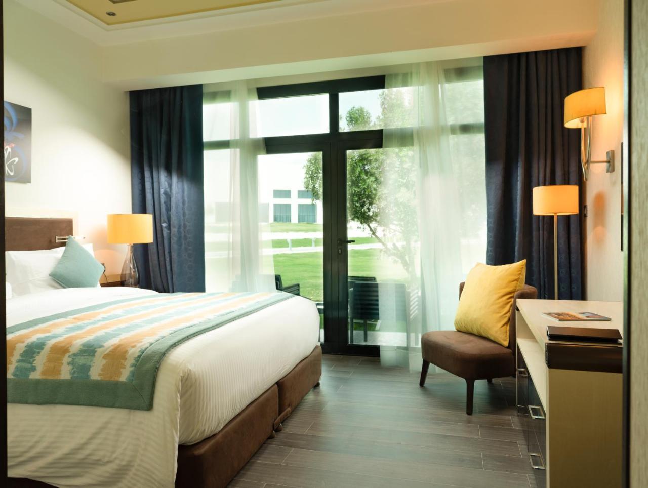 Retaj Salwa Resort & Spa Doha Ngoại thất bức ảnh A room at the hotel